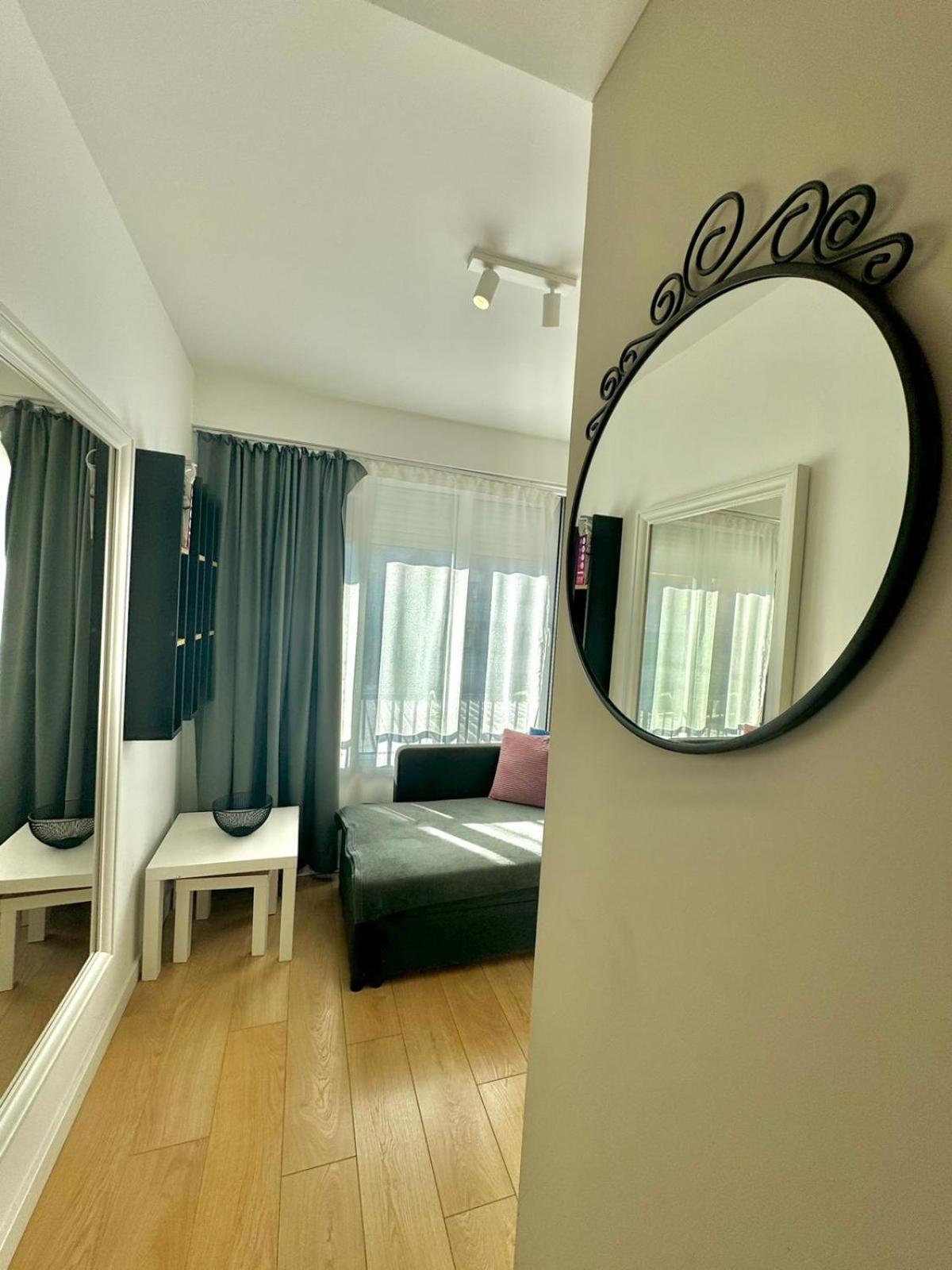 Apartmani Terminal Будва Екстер'єр фото