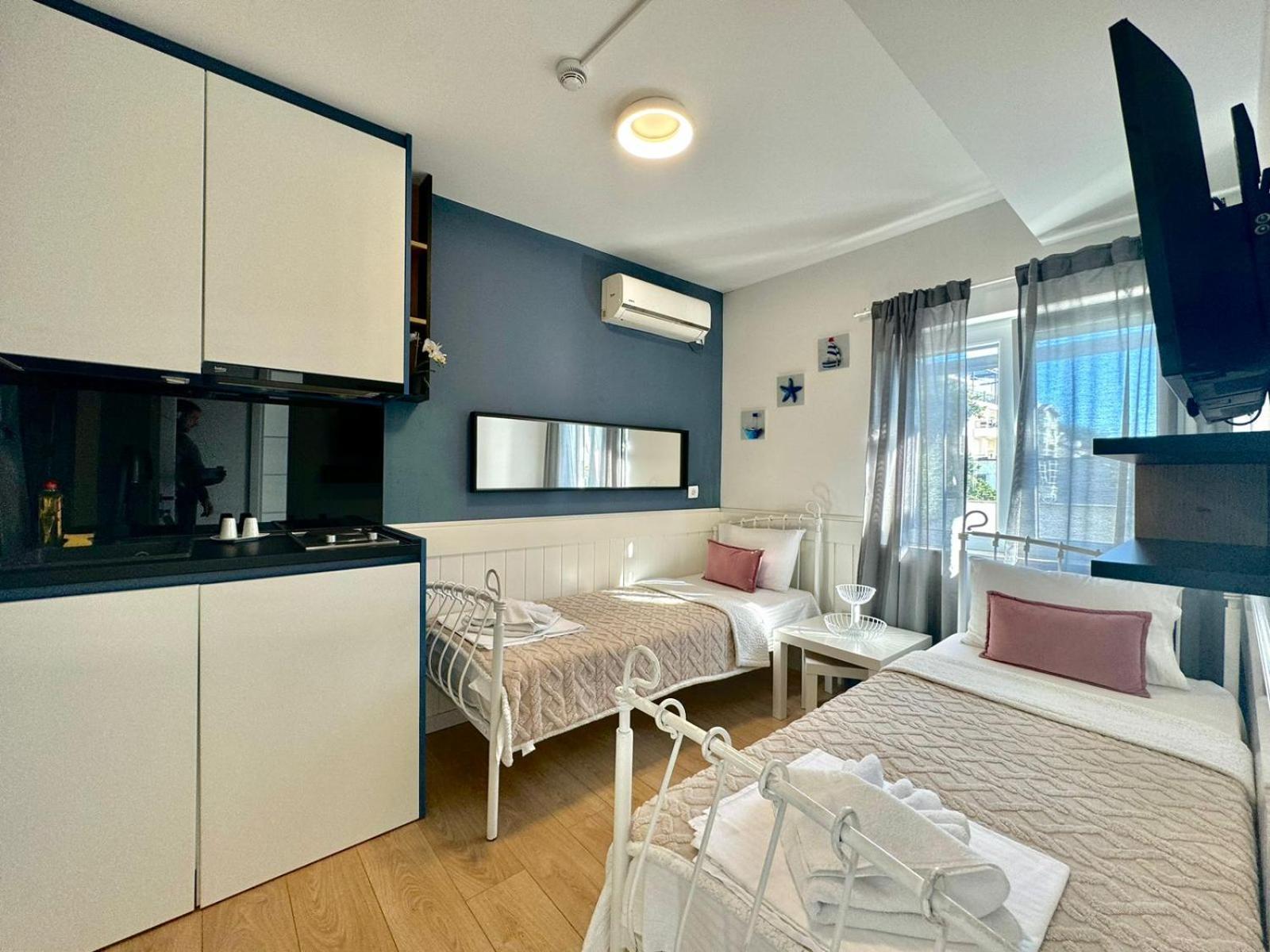 Apartmani Terminal Будва Екстер'єр фото