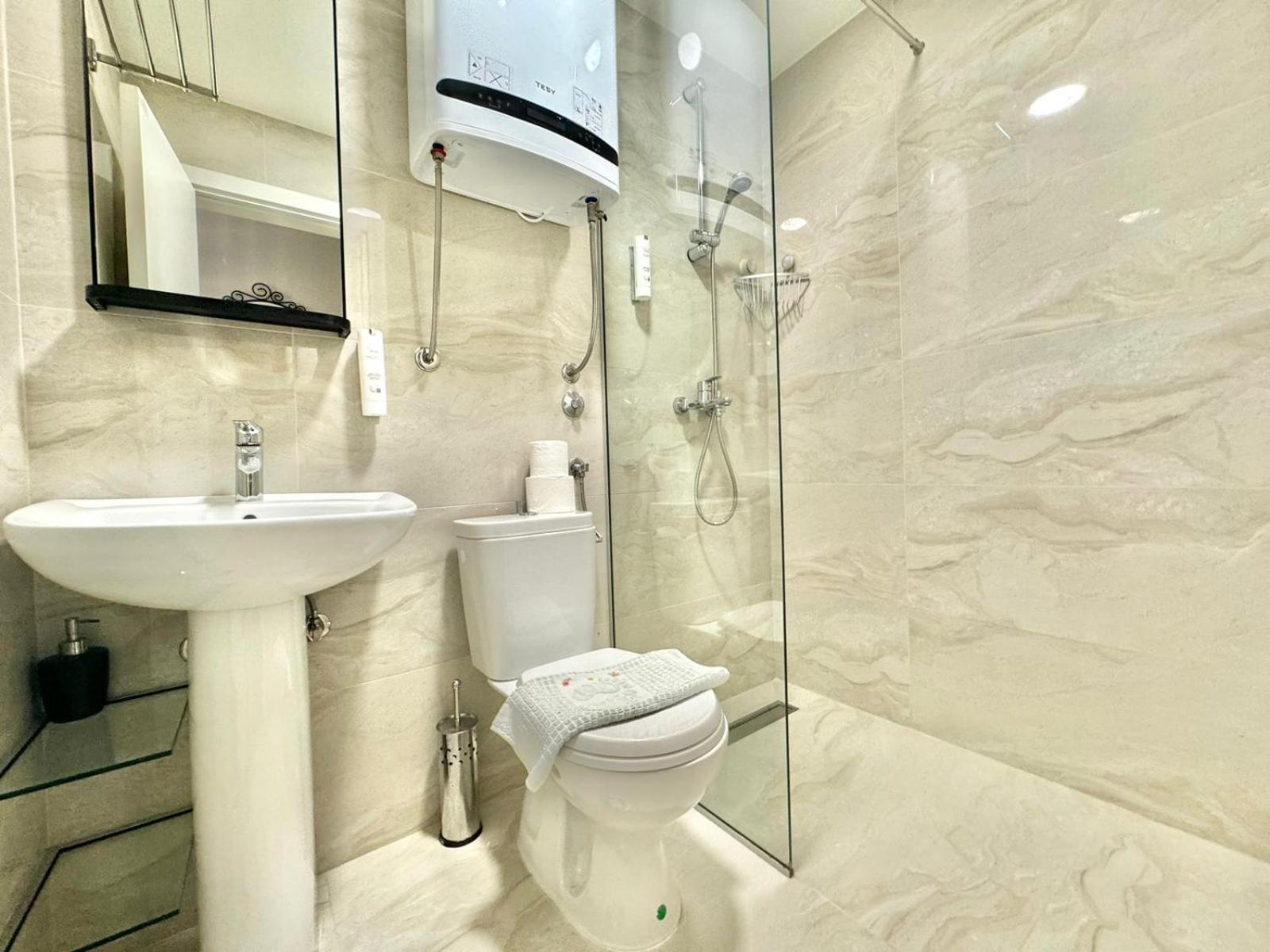 Apartmani Terminal Будва Екстер'єр фото