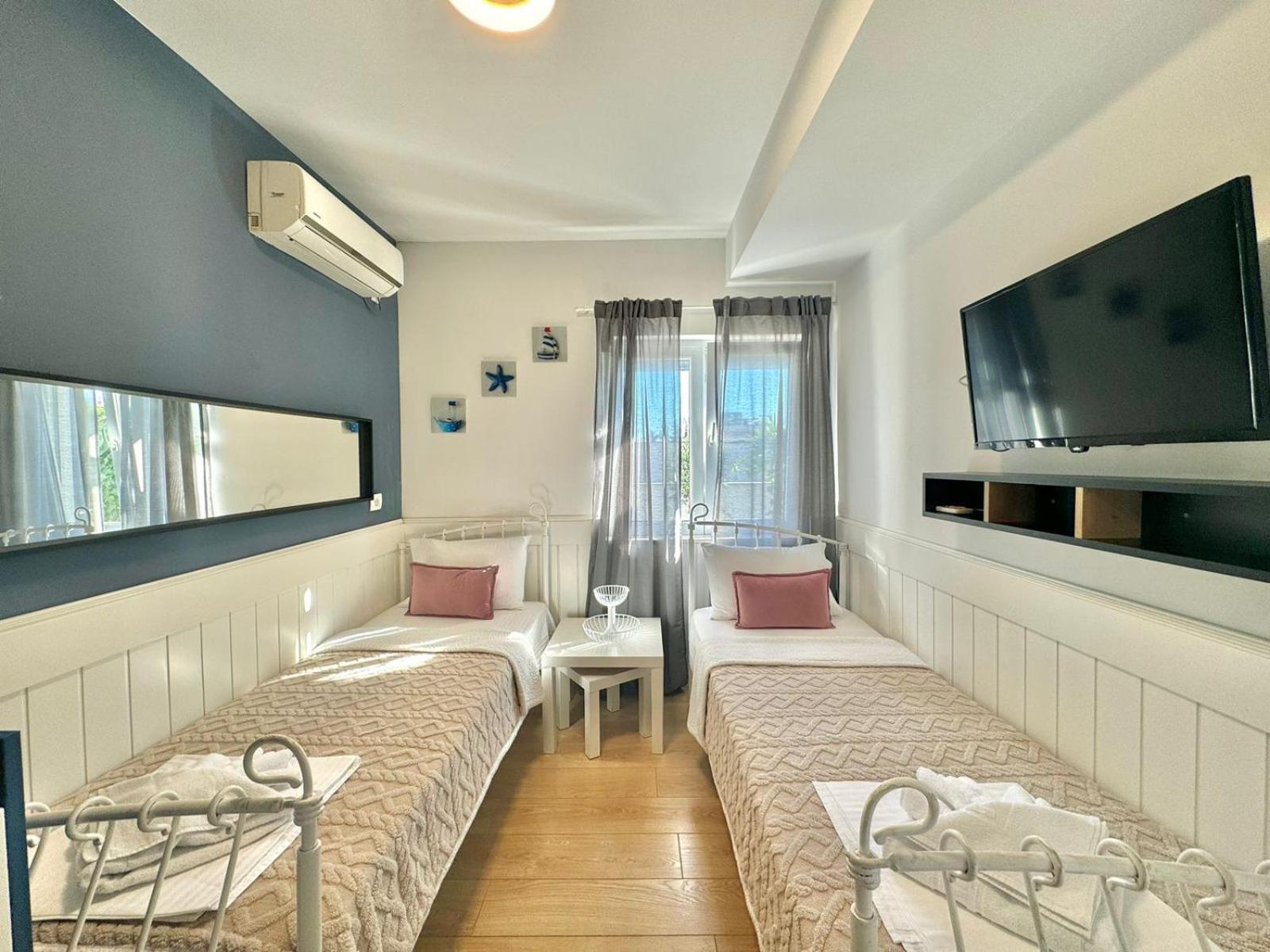 Apartmani Terminal Будва Екстер'єр фото